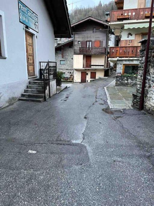 Petite Maison In Centro A Courmayeur Zewnętrze zdjęcie