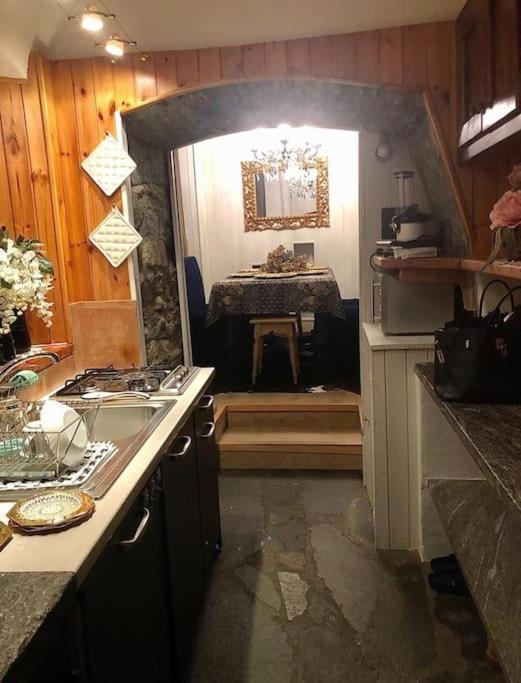 Petite Maison In Centro A Courmayeur Zewnętrze zdjęcie