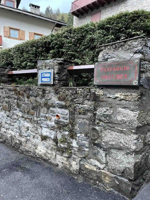 Petite Maison In Centro A Courmayeur Zewnętrze zdjęcie
